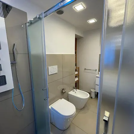 Aparthotel Ciclopi Acitrezza