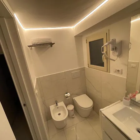 Ciclopi Acitrezza Aparthotel *